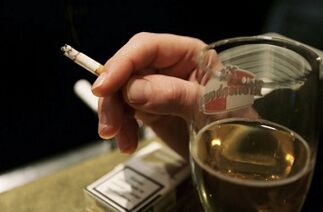 Alcohol and smoking are the causes of activation of the human papillomavirus